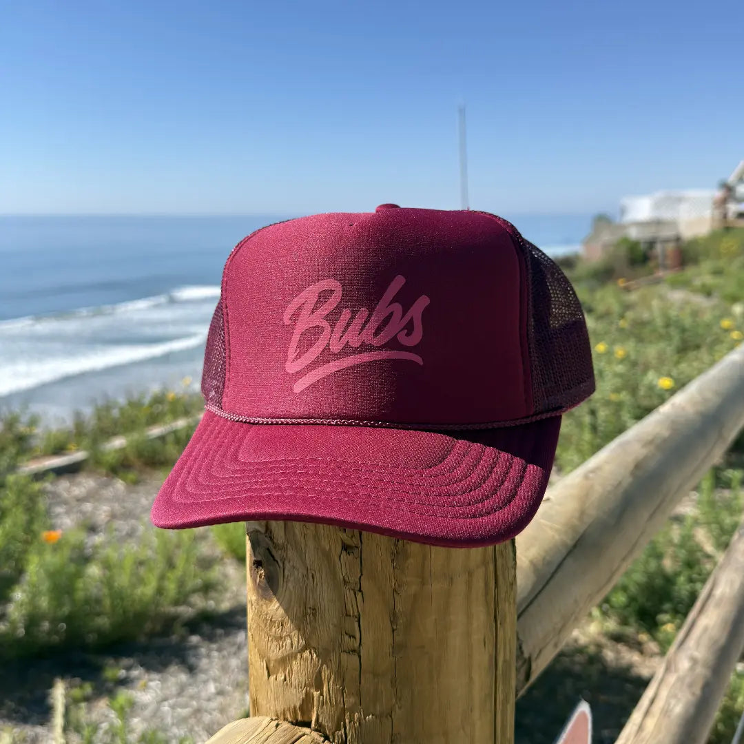 MaroonTruckerBeach.jpg